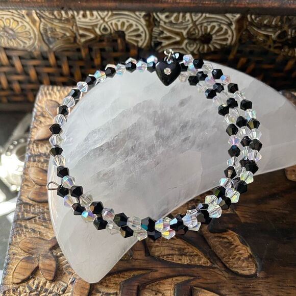 Austrian Bicone Crystal Memory Wire Bracelet - Picture 2 of 4